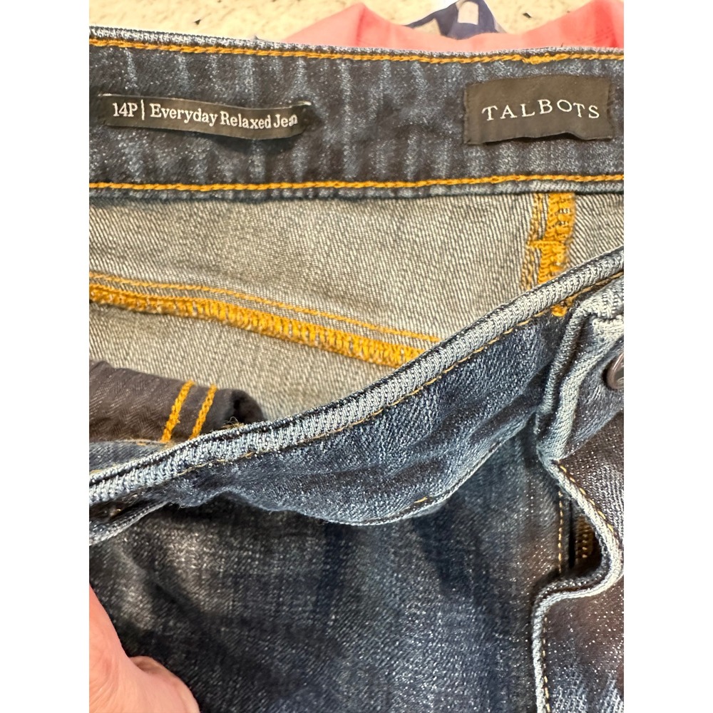 Talbots Everyday Relaxed Jean Women 14P Blue Corsica Wash Stretch Denim Petite - Picture 3 of 7